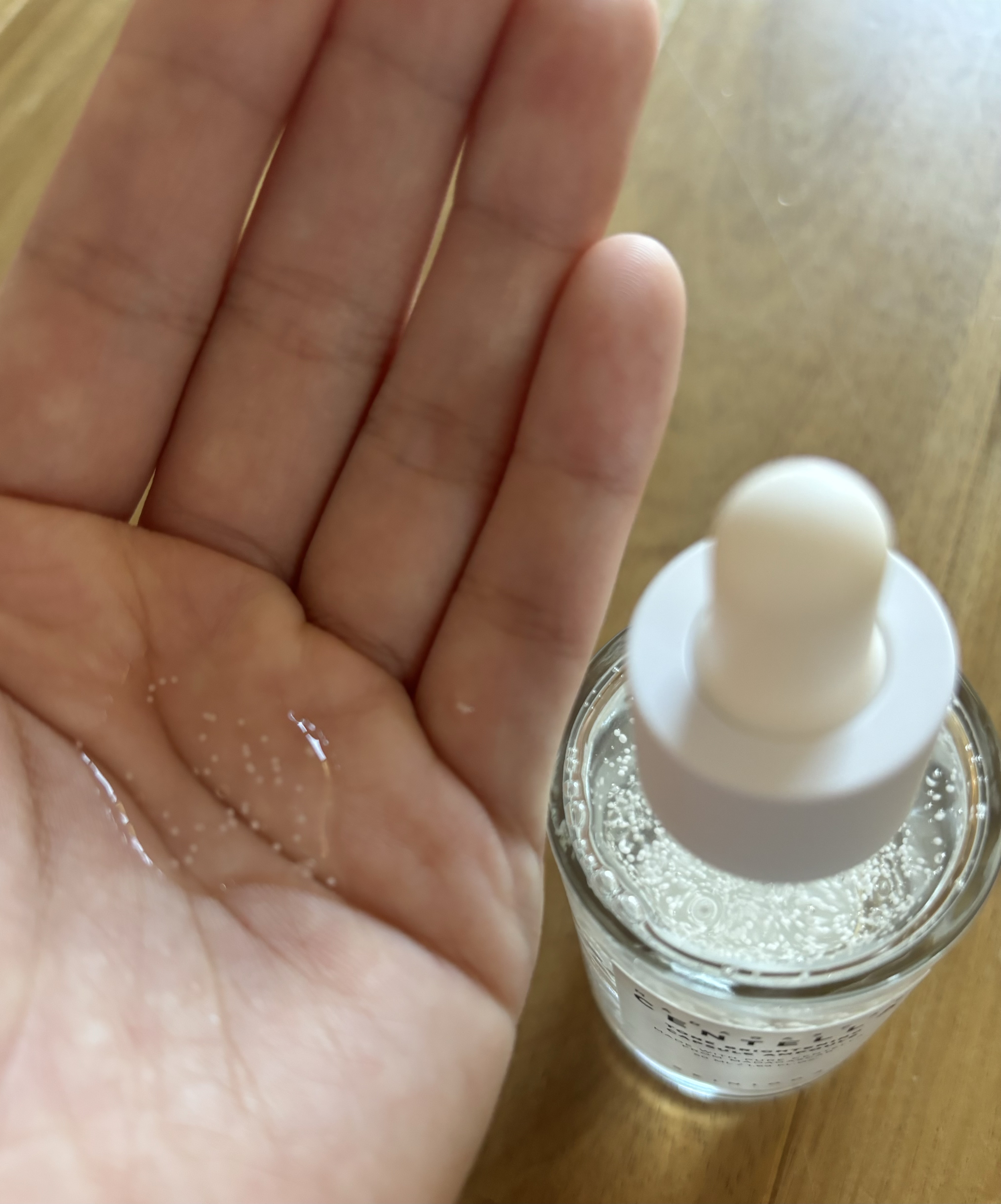 トーンブライトニング カプセルアンプル/SKIN1004/美容液を使ったクチコミ（3枚目）