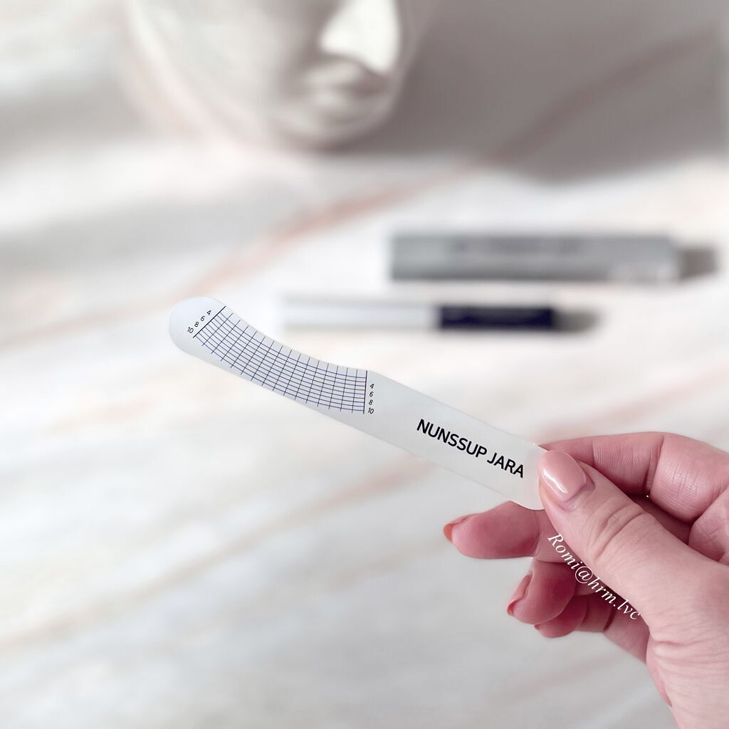 Eyebrow&Eyelash Serum/NUNSSUP JARA/まつげ美容液を使ったクチコミ（3枚目）