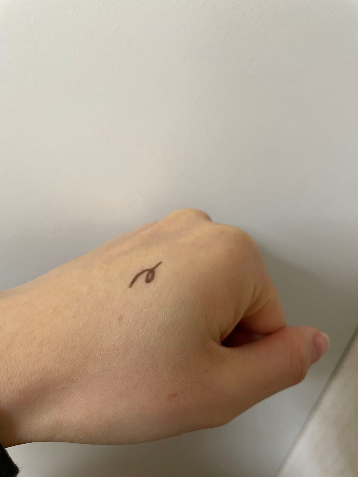 「密着アイライナー」極細クリームペンシル/デジャヴュ/ペンシルアイライナーを使ったクチコミ(2枚目)