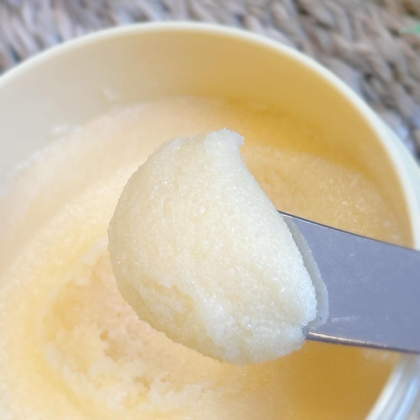 Q+Me スウィートボムタラソスクラブレモンティーの香り/AGARISM/バスト・ヒップケアを使ったクチコミ(2枚目)