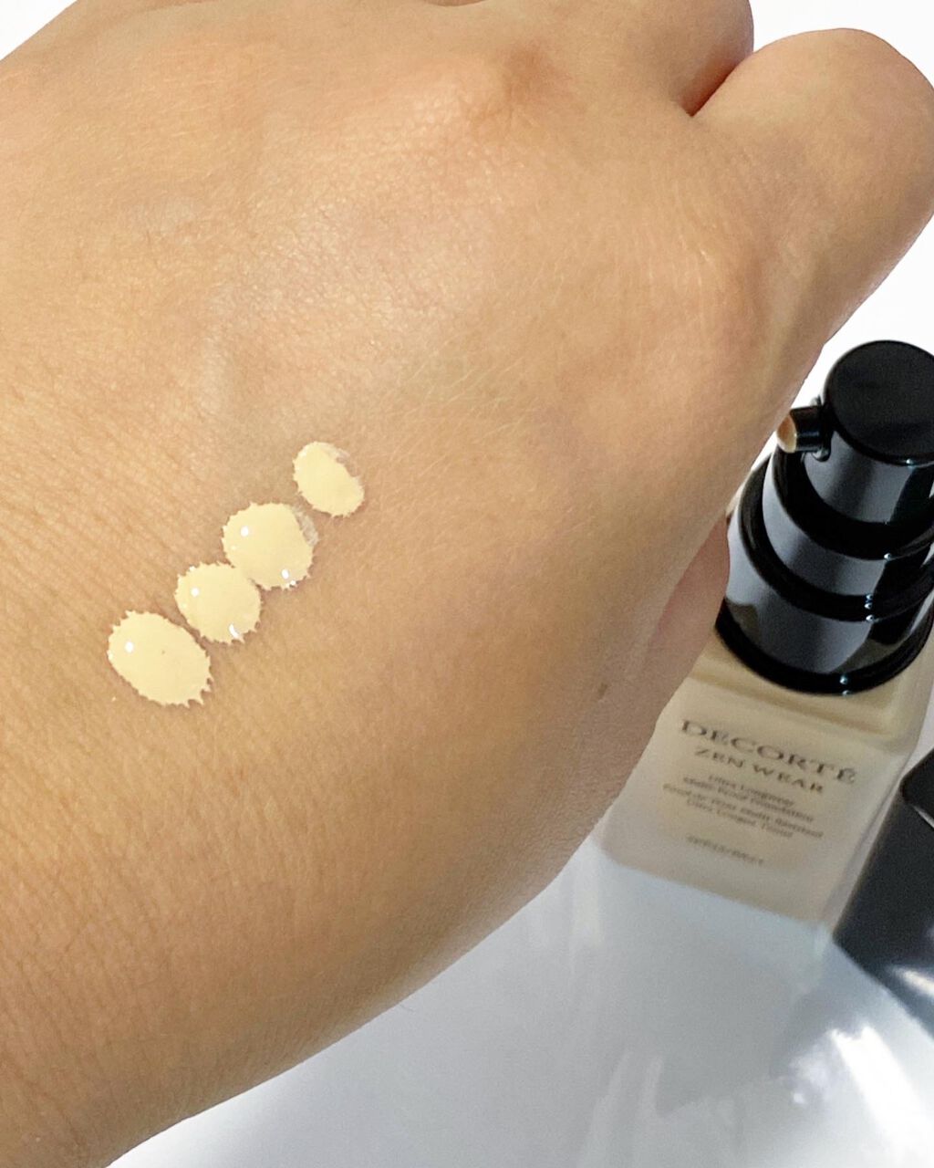 ゼン ウェア フルイド/DECORTÉ/リキッドファンデーションを使ったクチコミ(2枚目)