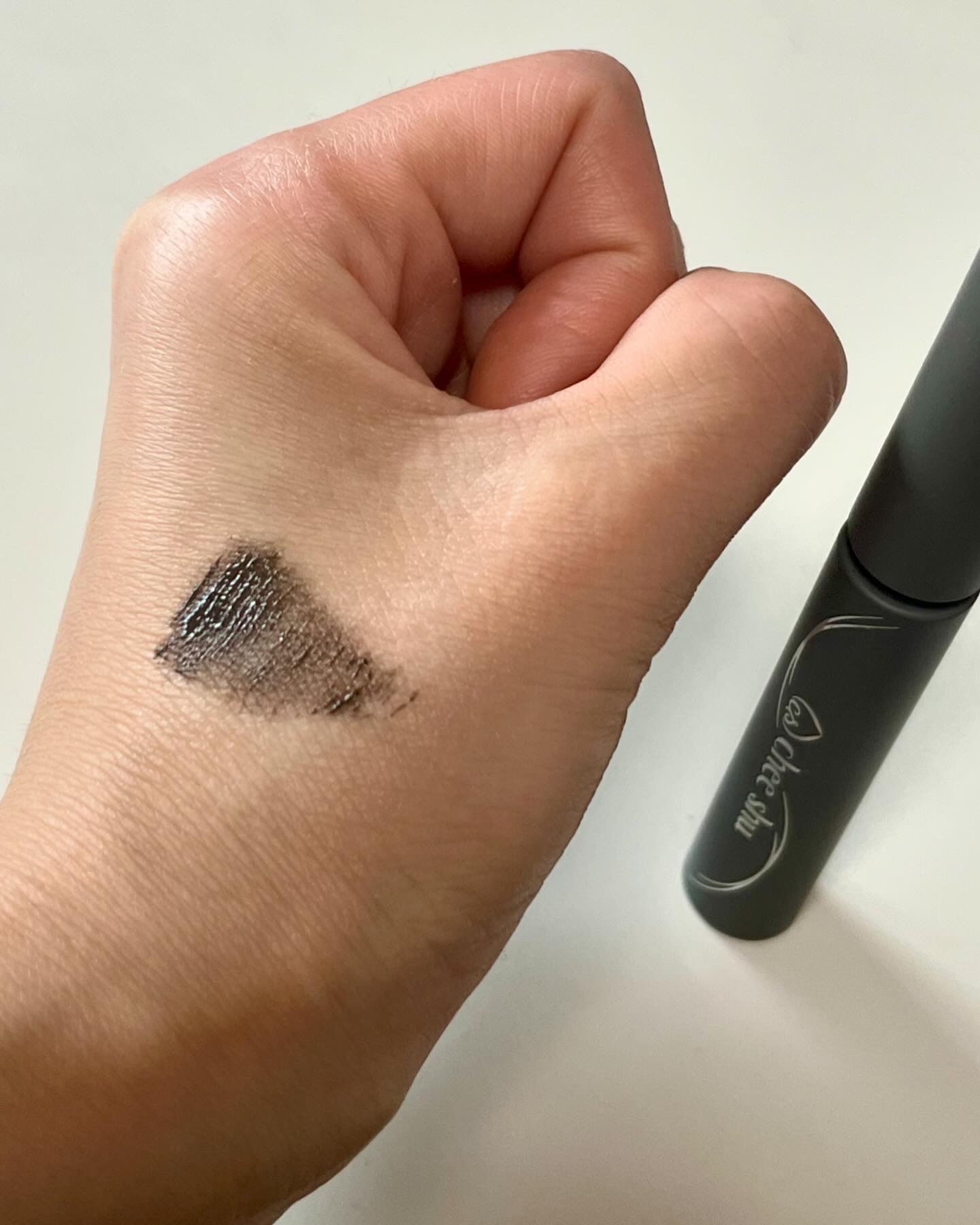 ヌーディズムマスカラ 02 ニュアンスアッシュ(アッシュ)/chee shu/マスカラを使ったクチコミ（1枚目）