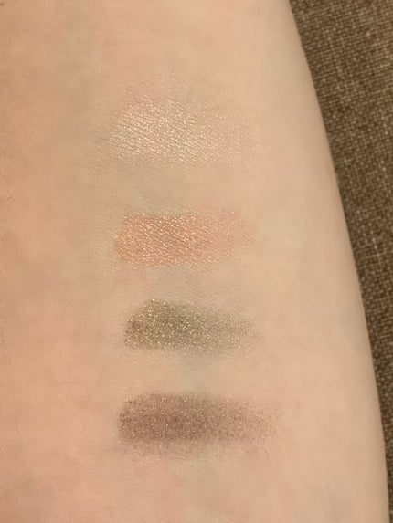 グロッシーリッチ アイズ N/Visée/アイシャドウパレットを使ったクチコミ(3枚目)