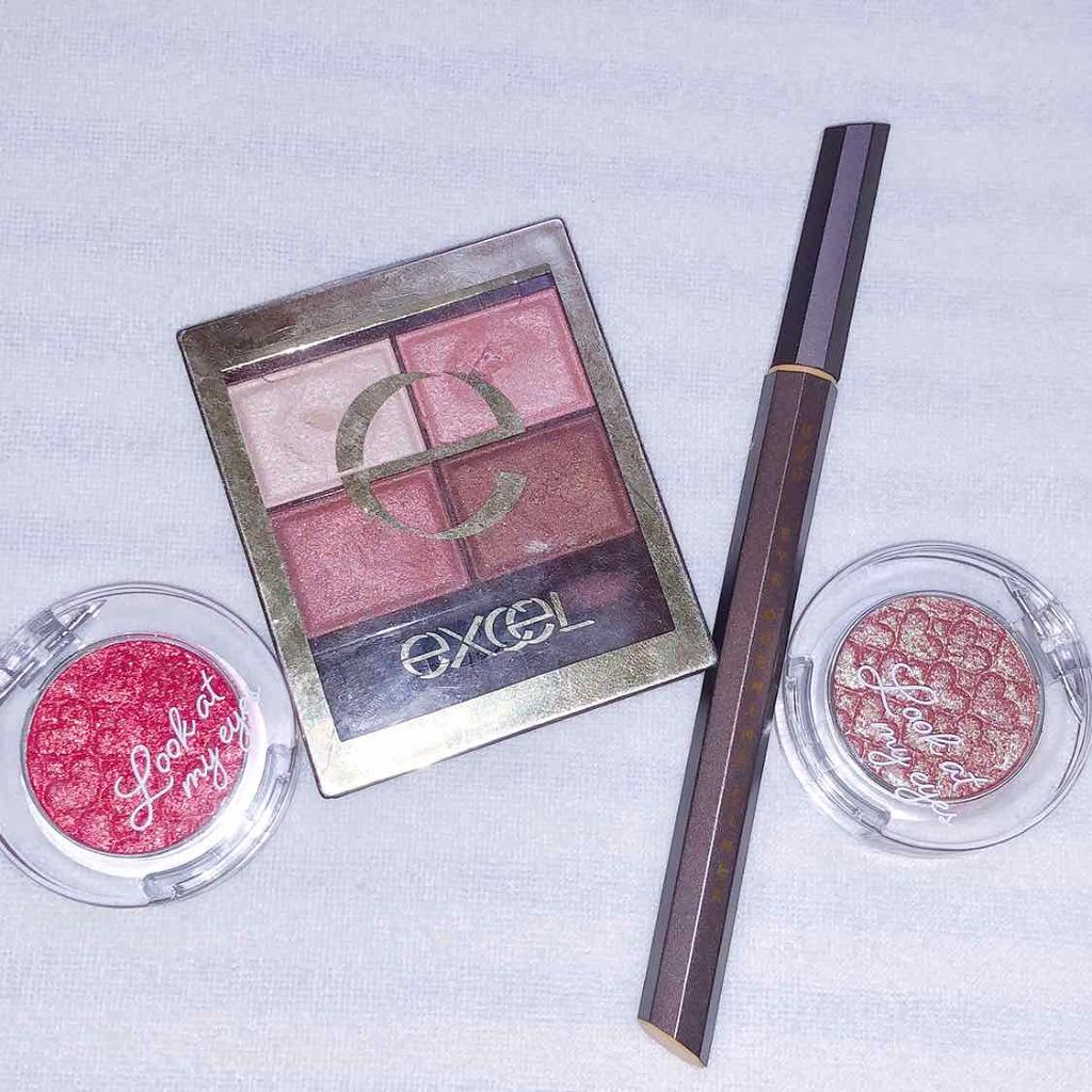 ルックアット マイアイジュエル/ETUDE/単色アイシャドウを使ったクチコミ（3枚目）