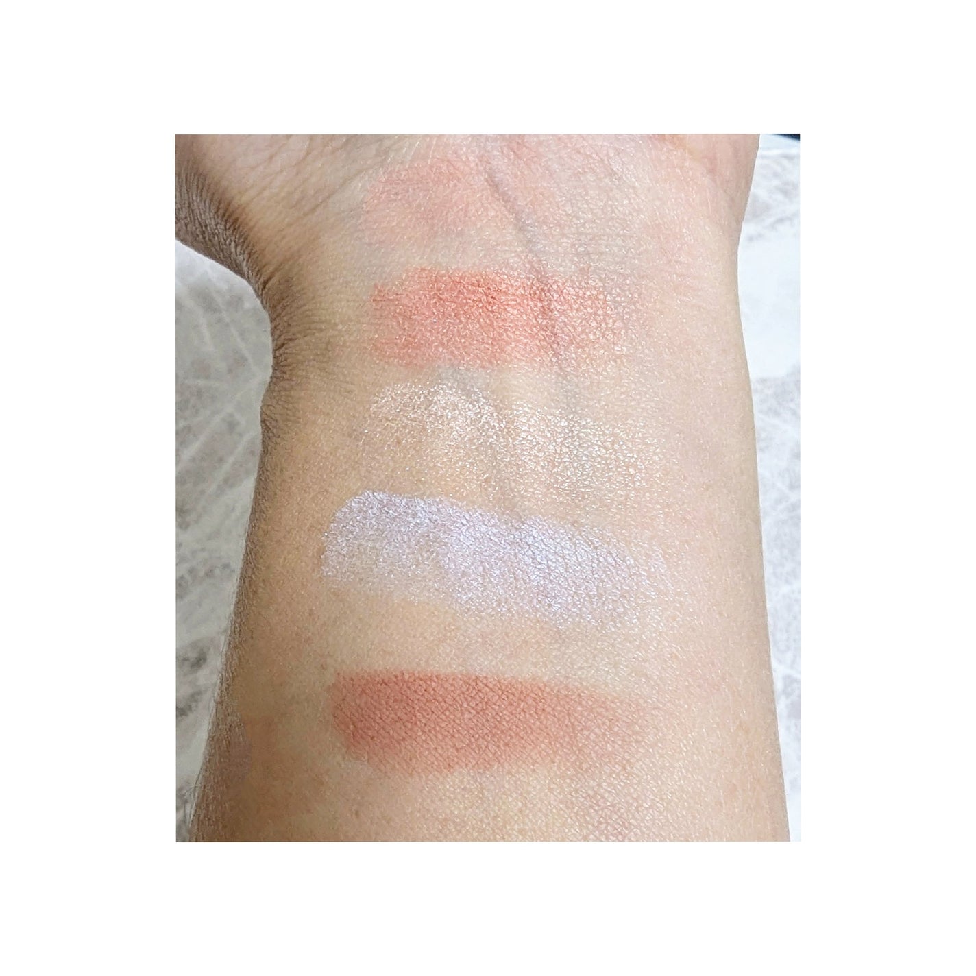 ジョリ ブラッシュ/CLARINS/パウダーチークを使ったクチコミ(2枚目)