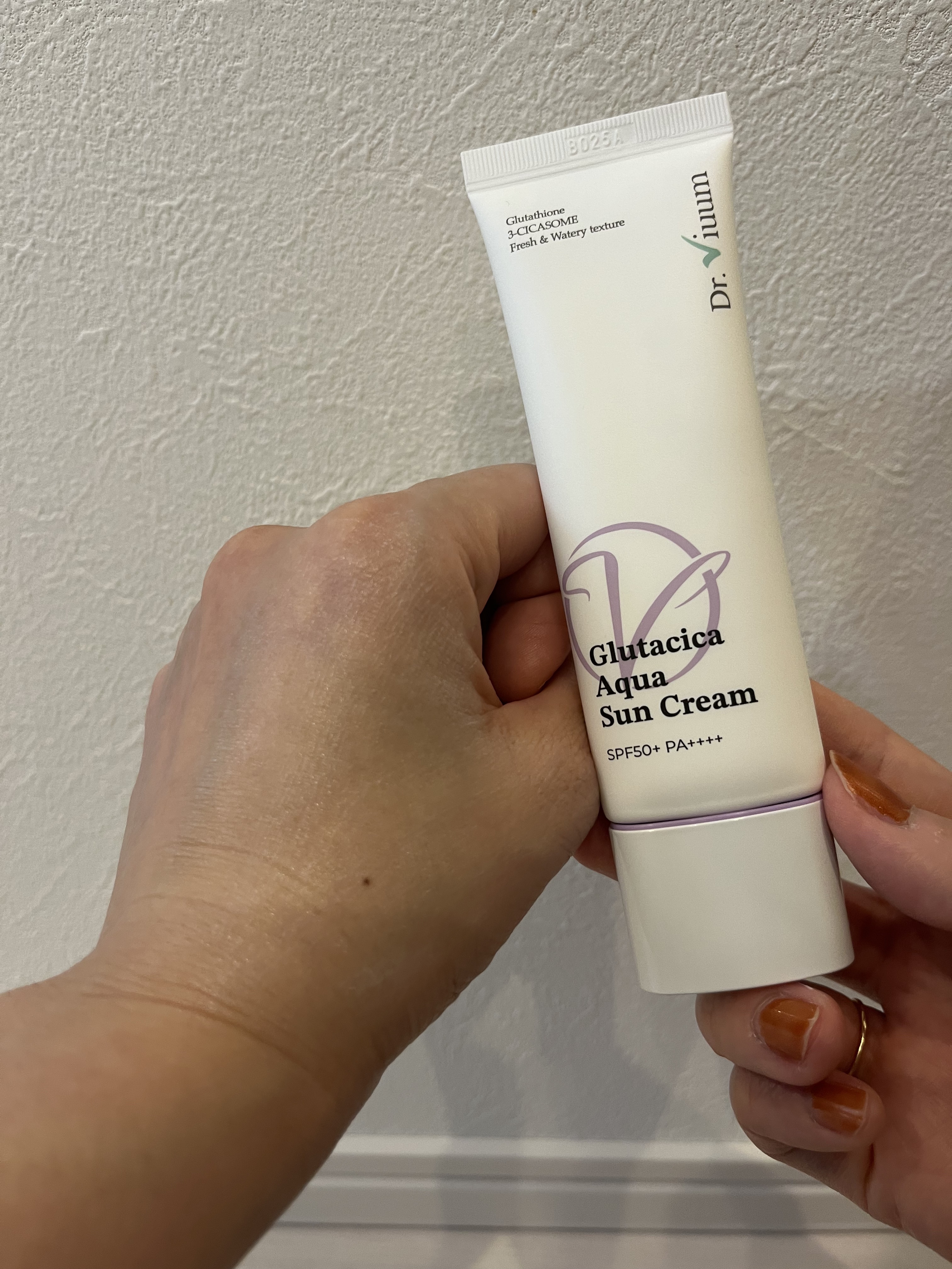 グルタシカ Aサンクリーム/Dr.Viuum/日焼け止めクリームを使ったクチコミ（2枚目）