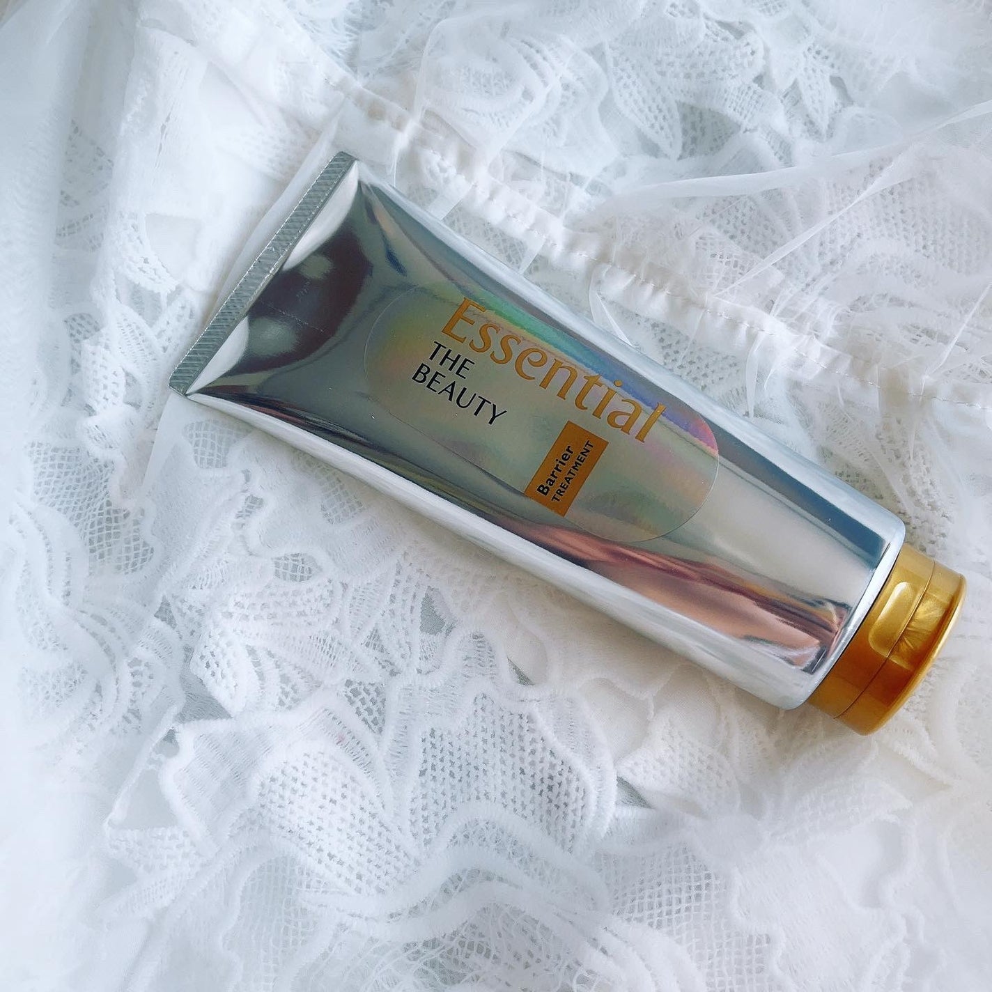 髪のキメ美容バリアトリートメント/エッセンシャル/洗い流すヘアトリートメントを使ったクチコミ(5枚目)