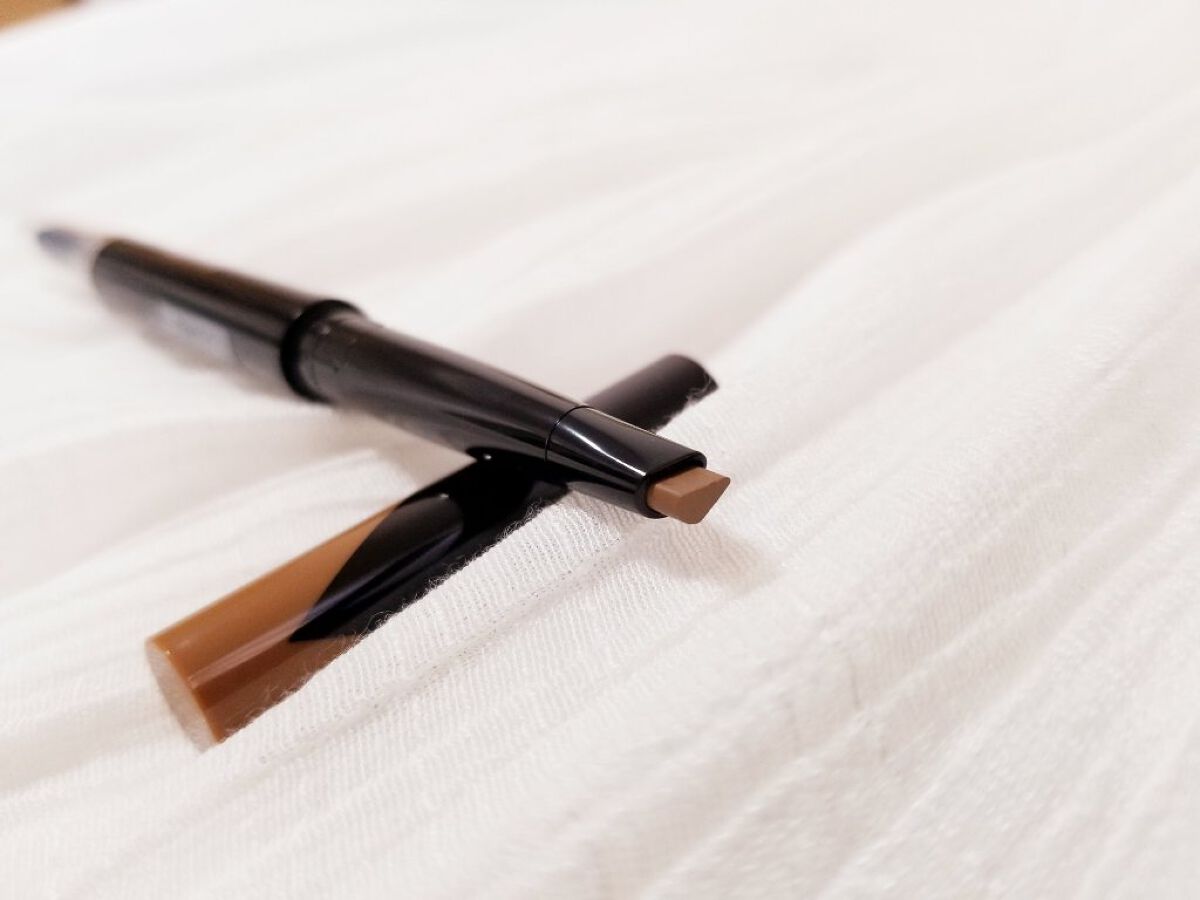 ファッションブロウ パウダーインペンシル N/MAYBELLINE NEW YORK/アイブロウペンシルを使ったクチコミ（3枚目）