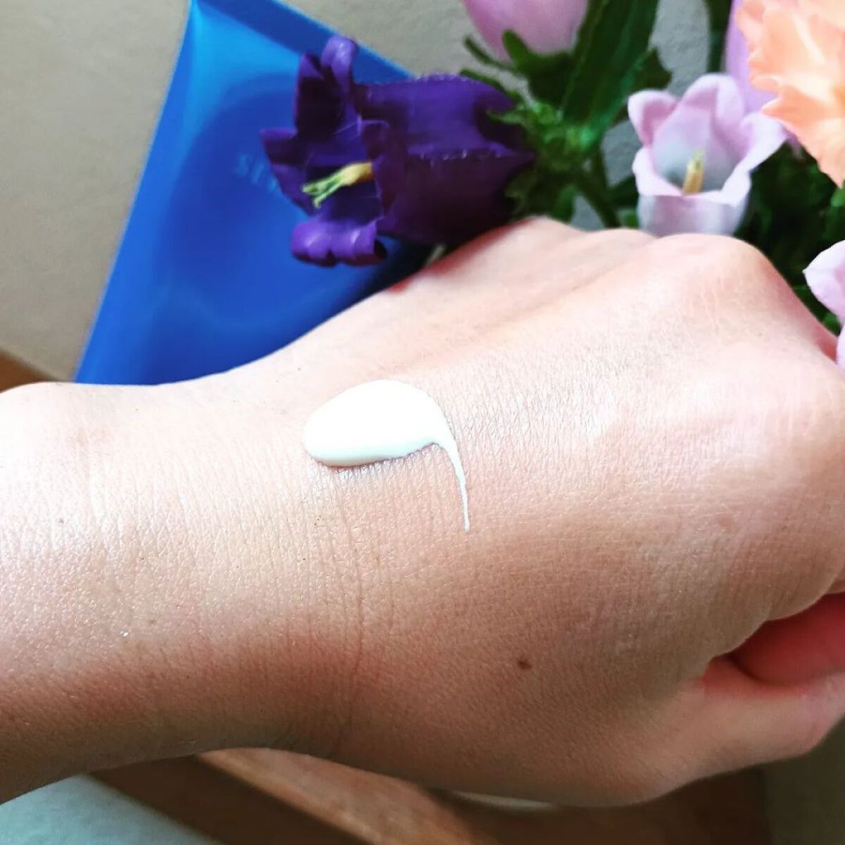 クリアウェルネス ＵＶエッセンスジェル/雪肌精/日焼け止めジェルを使ったクチコミ（2枚目）