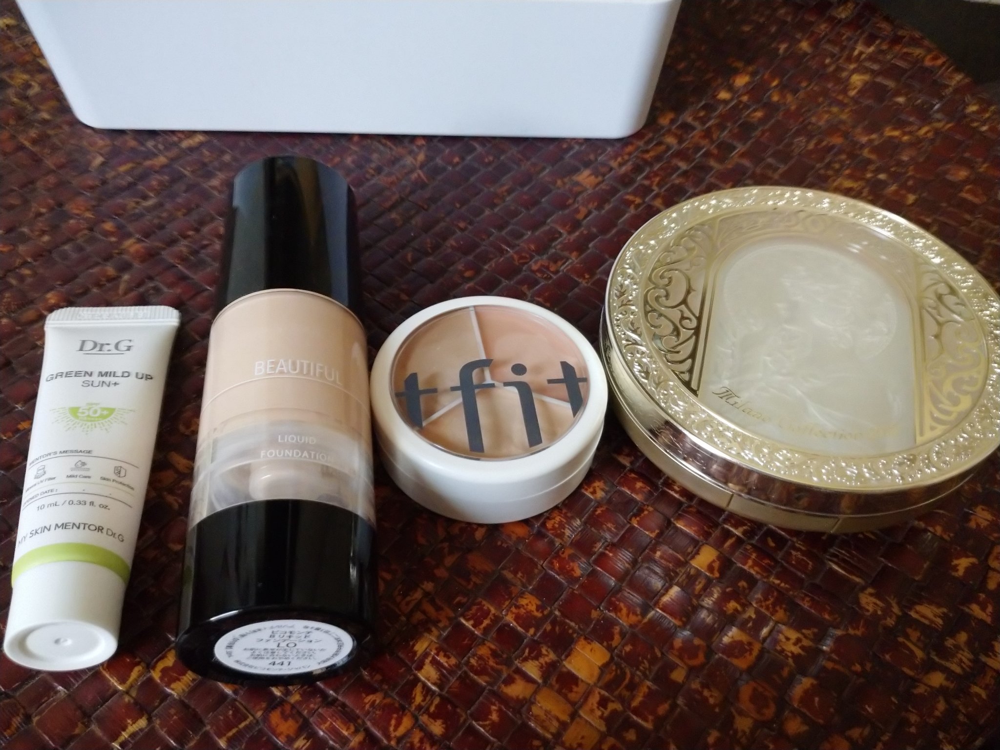  ビューティフル リキッドファンデーション/ピコモンテ/リキッドファンデーションを使ったクチコミ（1枚目）