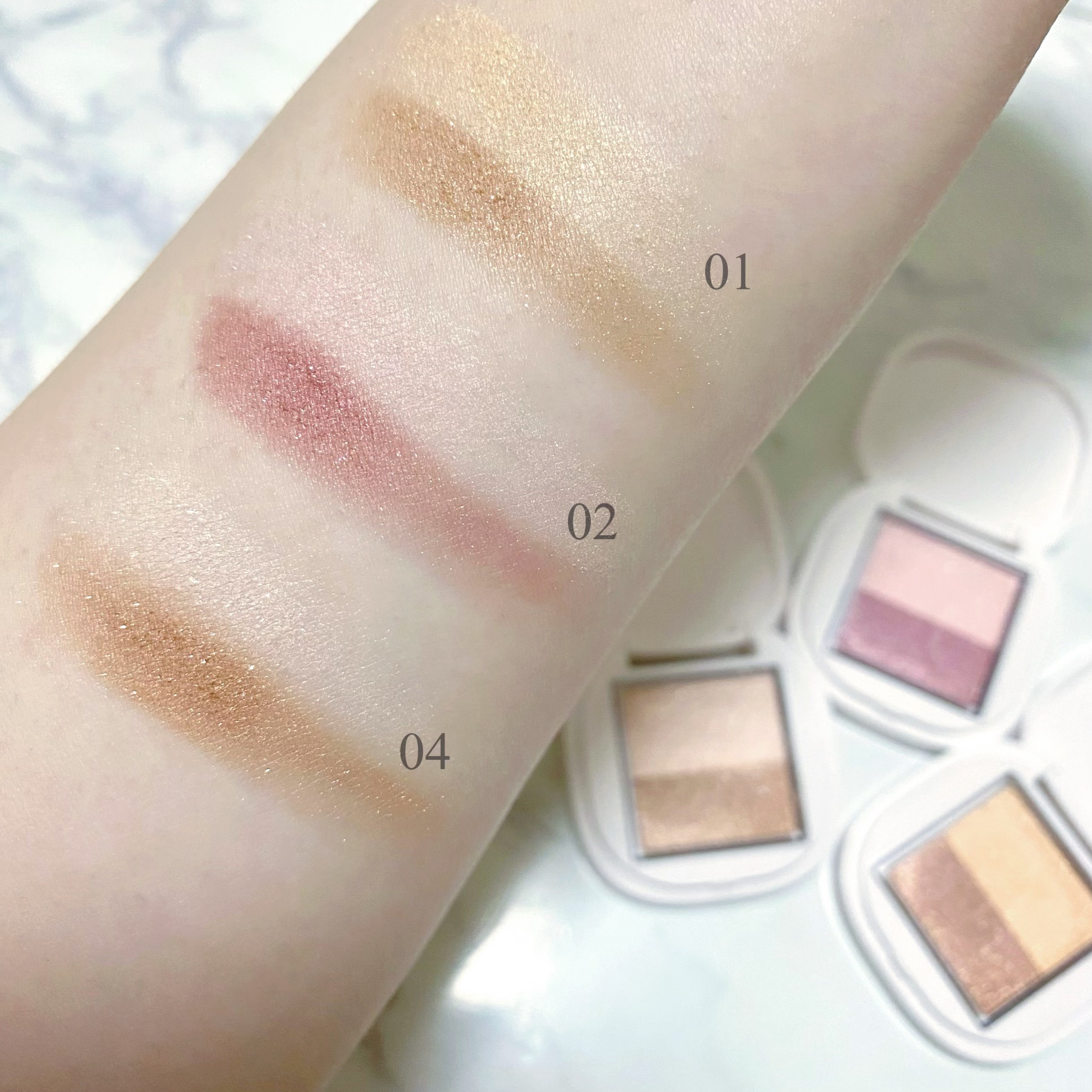 アイカラー/media luxe/アイシャドウパレットを使ったクチコミ（3枚目）