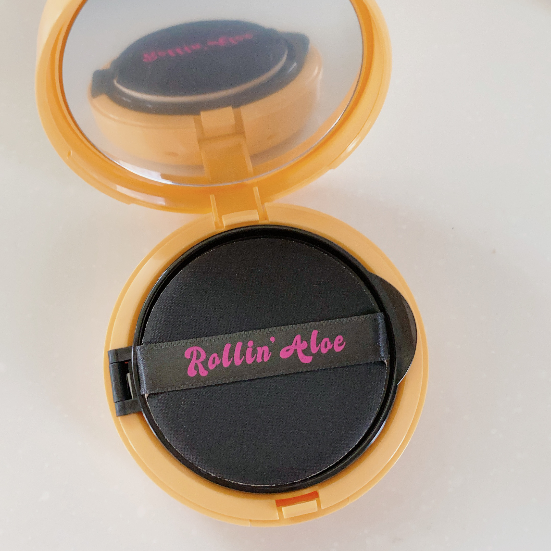 ESSENCE TRAP CUTION/Rollin' Aloe/クッションファンデーションを使ったクチコミ（2枚目）