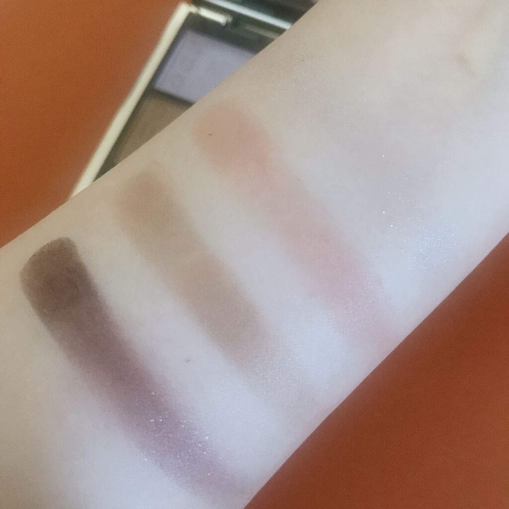 トーン タッチ アイズ/SUQQU/単色アイシャドウを使ったクチコミ（3枚目）