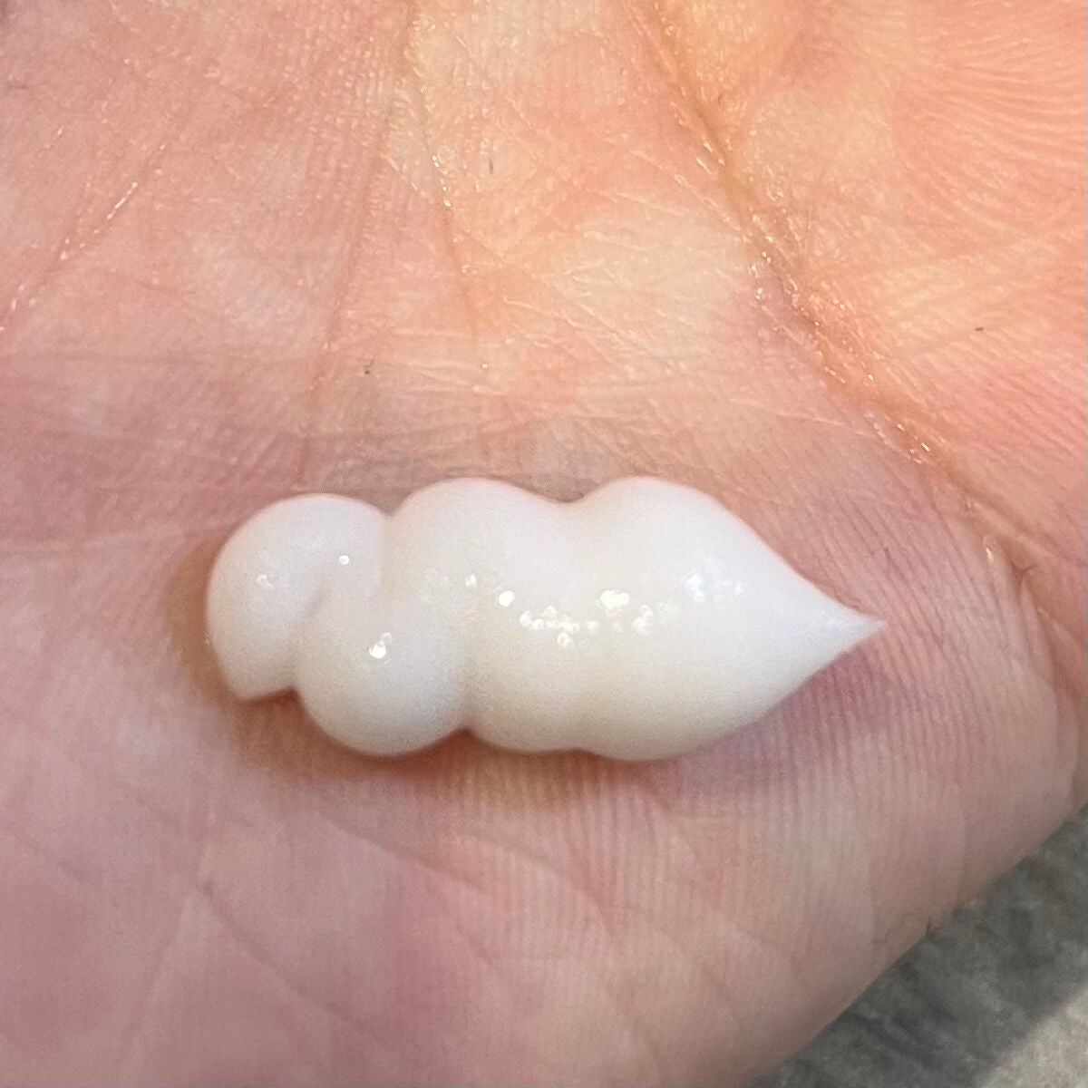 3番 シルクビューティークリーム/numbuzin/フェイスクリームを使ったクチコミ(8枚目)