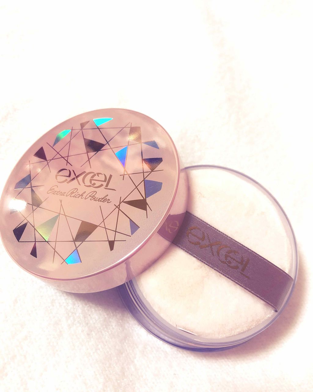 エクストラリッチパウダー/excel/ルースパウダーを使ったクチコミ（2枚目）