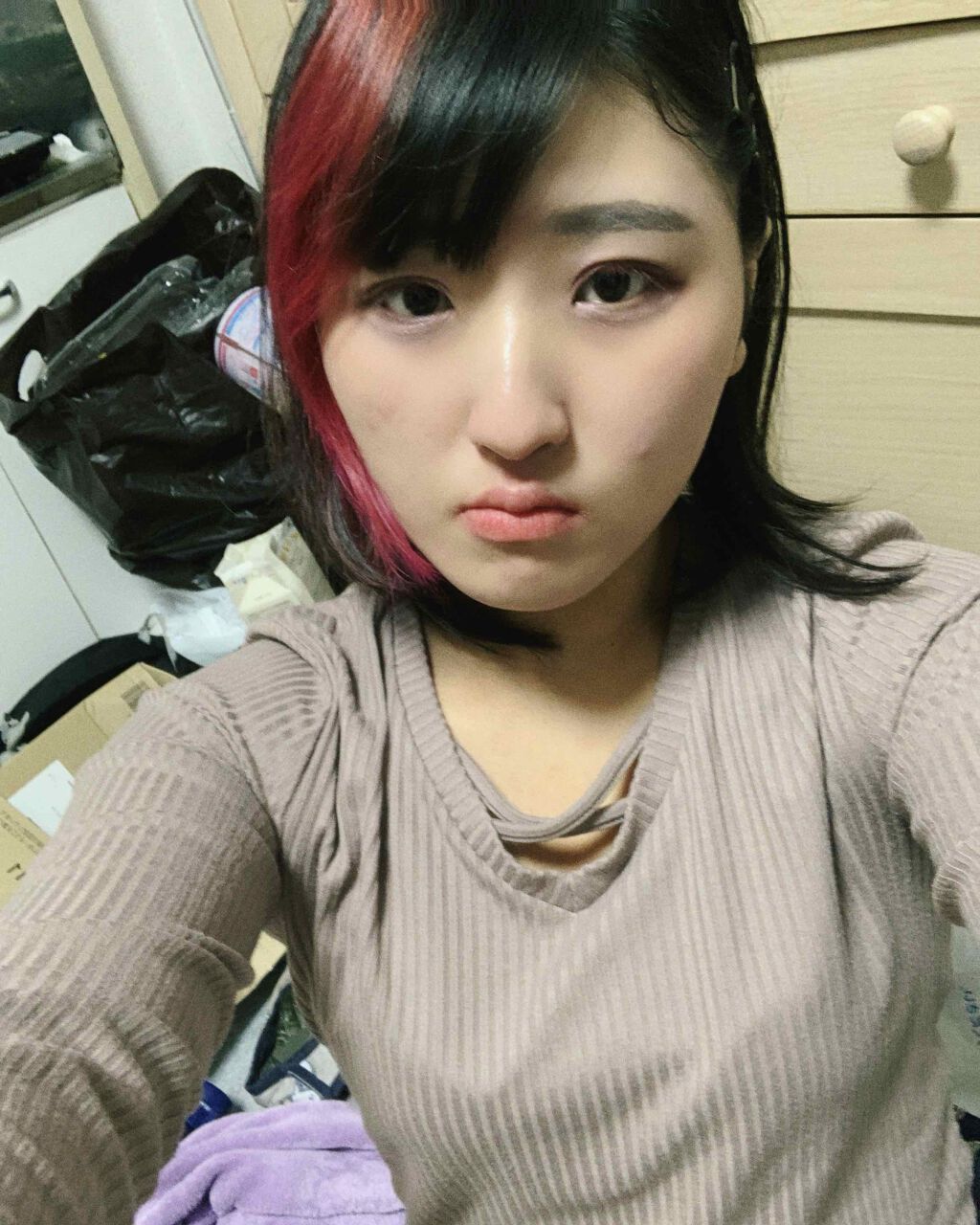 ことこめ on LIPS 「←ちょうど一年前の私 現在の私→どうも、ことこめです。旦那に「..」(2枚目)