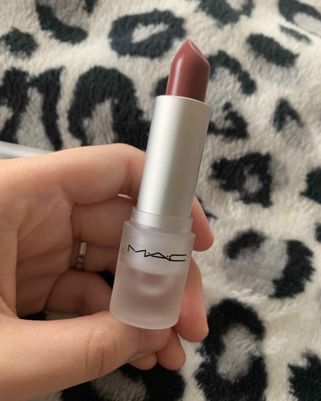 リップスティック/M・A・C/口紅を使ったクチコミ(3枚目)
