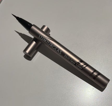 スキルレスライナー/LUMIURGLAS/リキッドアイライナーを使ったクチコミ(2枚目)