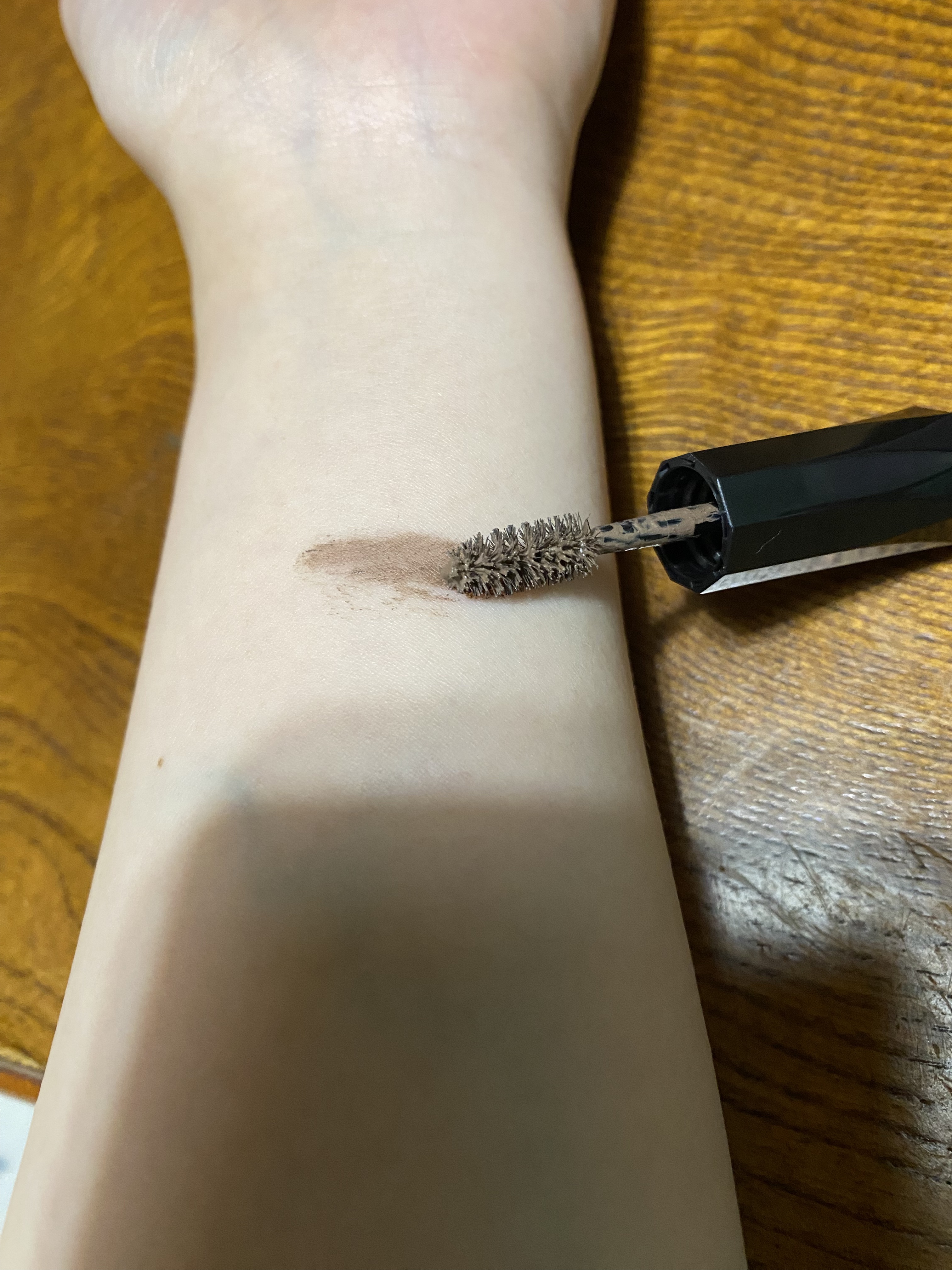 ヘビーローテーション カラーリングアイブロウEX 08 アッシュグレー/ヘビーローテーション/眉マスカラを使ったクチコミ（2枚目）