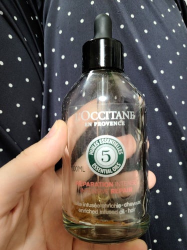 ファイブハーブス リペアリングインテンシヴオイル/L'OCCITANE/ヘアオイルを使ったクチコミ（1枚目）