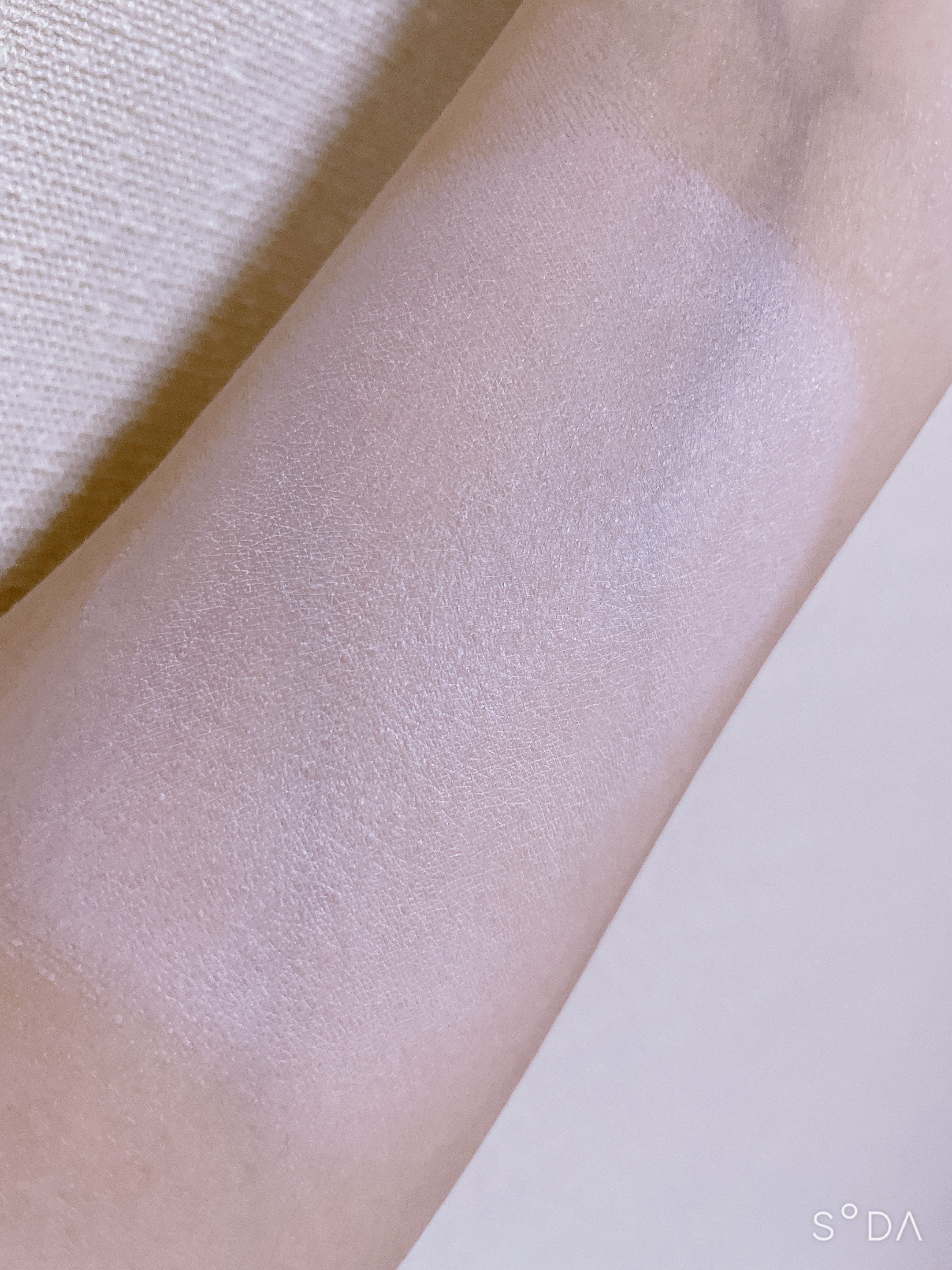 ボディファンデーション ホワイト​/COSCOS/ボディミルクを使ったクチコミ（3枚目）