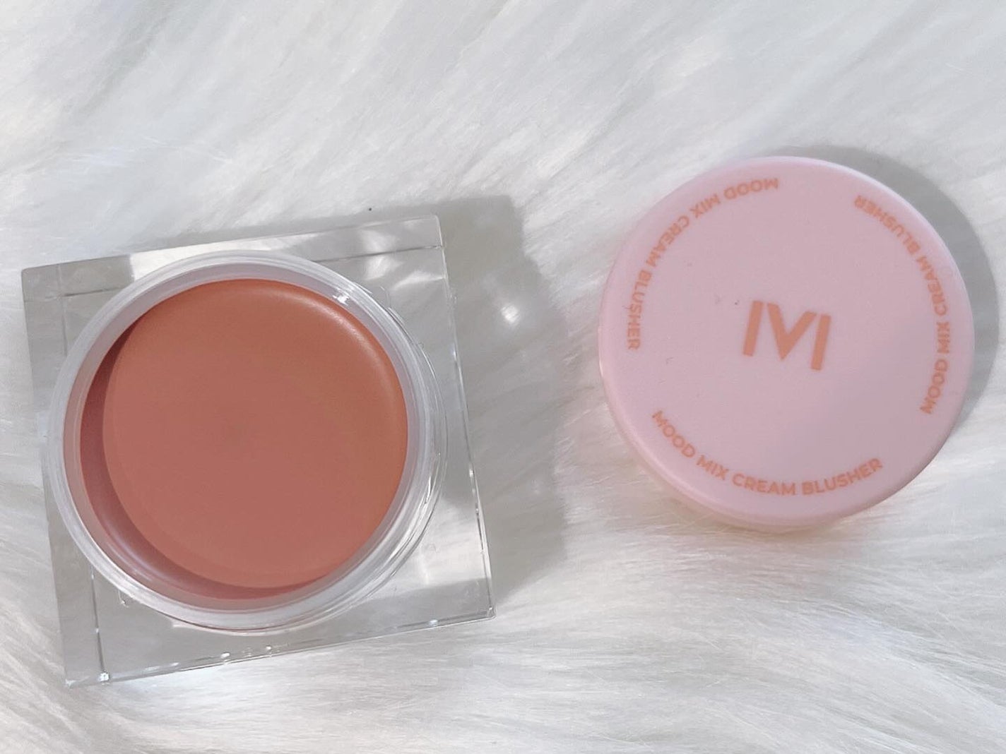 BERE@フォロバ on LIPS 「🍑🤍マッドピーチ ムードミックスクリームチーク🤍🍑クリア容器に..」(1枚目)