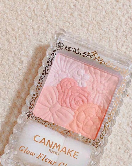 グロウフルールチークス/キャンメイク/パウダーチークを使ったクチコミ(1枚目)