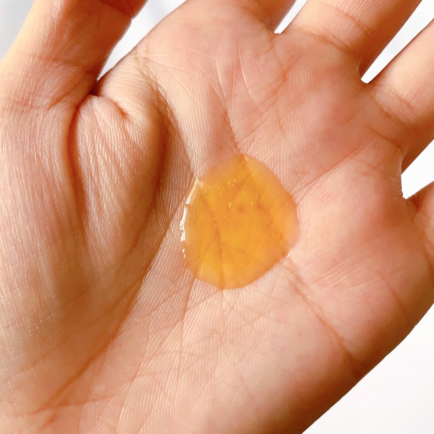 アノブ シルクオイルエッセンス/UNOVE/ヘアオイルを使ったクチコミ(2枚目)