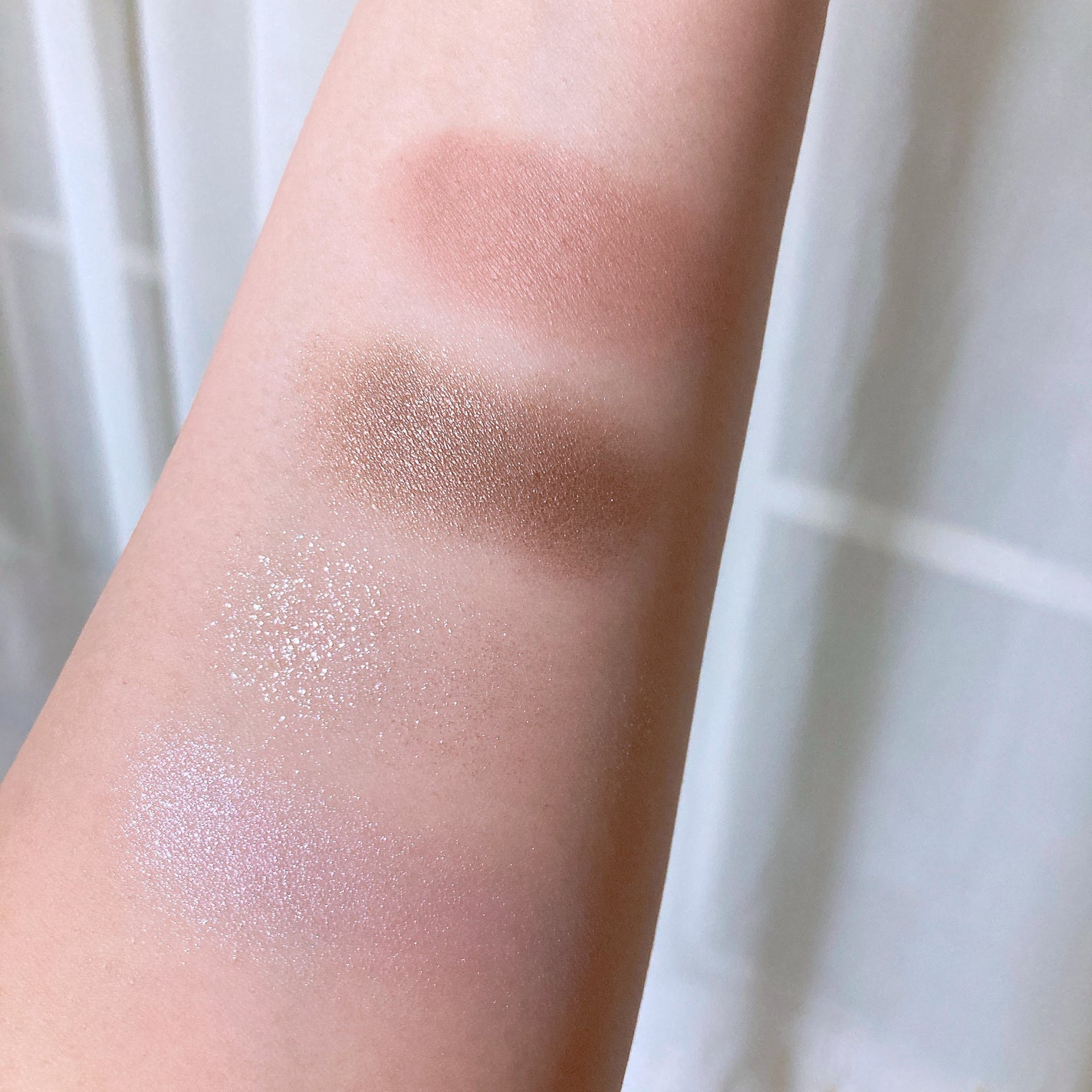 THE アイパレR/b idol/アイシャドウパレットを使ったクチコミ(3枚目)