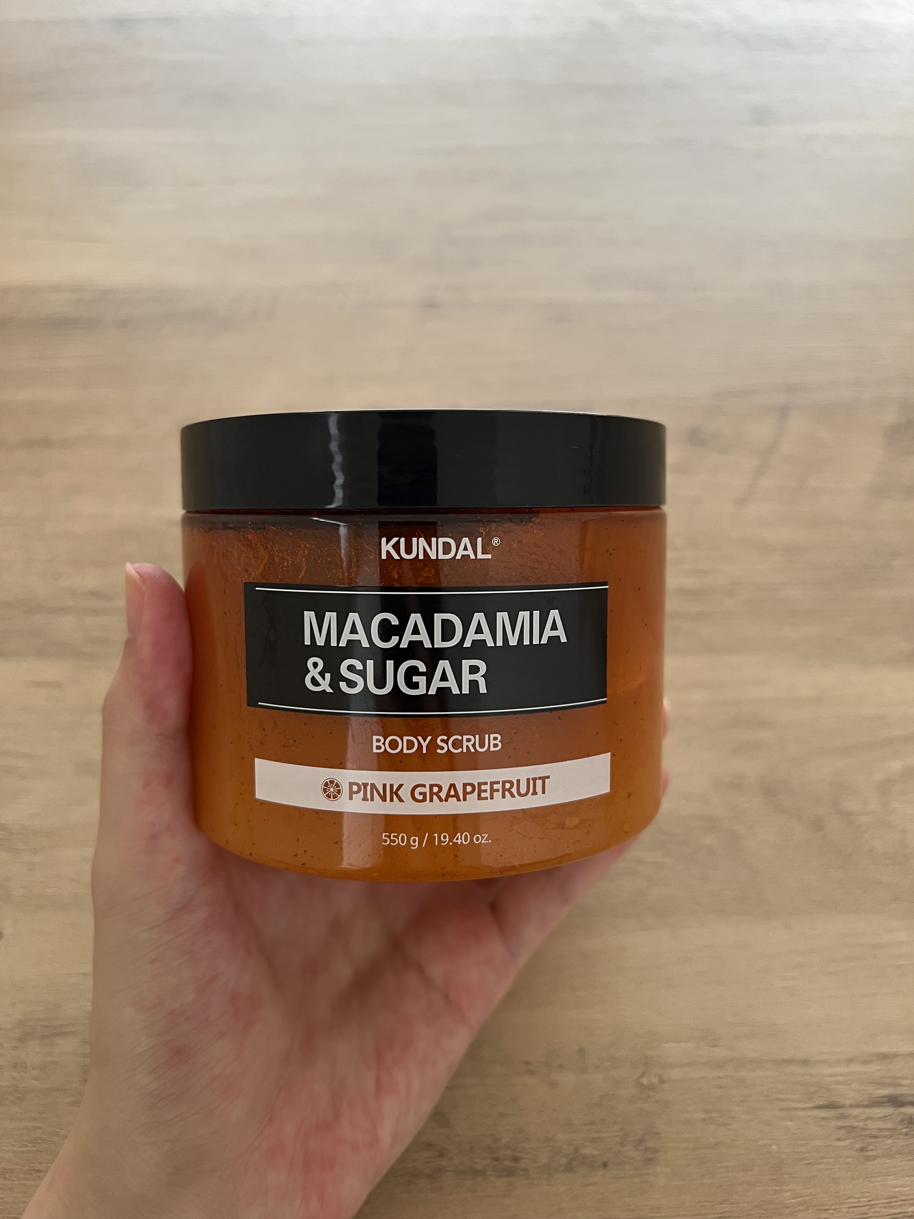 シュガーボディスクラブ ピンクグレープフルーツ/KUNDAL/ボディスクラブを使ったクチコミ（1枚目）