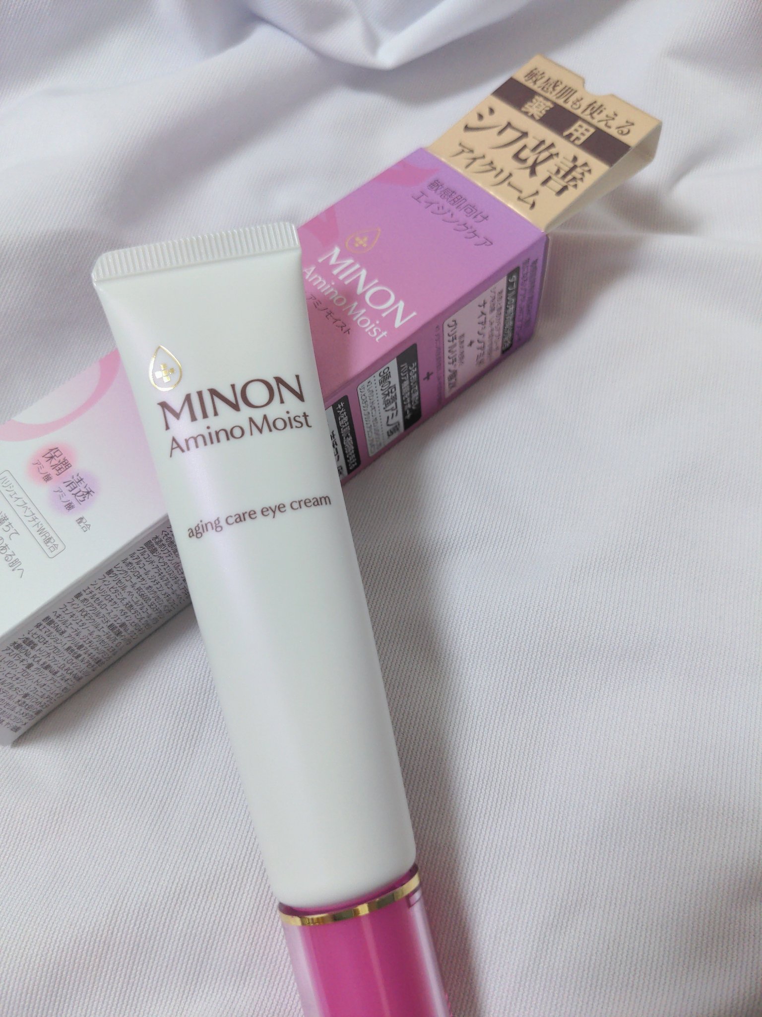 #PR　#ミノンアミノモイスト
ミノン アミノモイスト エイジングケア アイクリーム【医薬部外品】
※1エイジングケア：年齢に応じたお手入れ
をお試しさせて頂きました！
ややかための、しっとりとしたテクスチャのアイクリームです。
目周りのケ