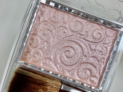 パールグロウハイライト/CEZANNE/パウダーハイライトを使ったクチコミ(2枚目)