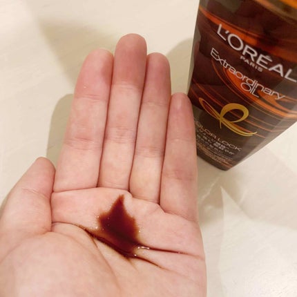 エルセーヴ エクストラオーディナリー オイル カラーロック ヘアオイル ダークブラウン/ロレアル パリ/ヘアオイルを使ったクチコミ(2枚目)