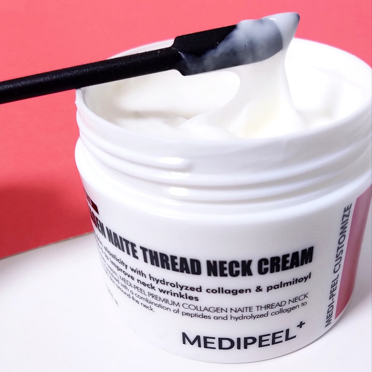 プレミアムナイテ スレッドネッククリーム/MEDIPEEL/ネック・デコルテケアを使ったクチコミ（1枚目）