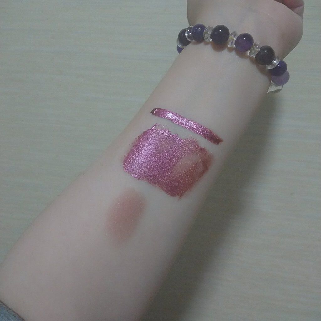 カラーステイ グリーミング アイズ リキッド シャドウ/REVLON/リキッドアイシャドウを使ったクチコミ(3枚目)