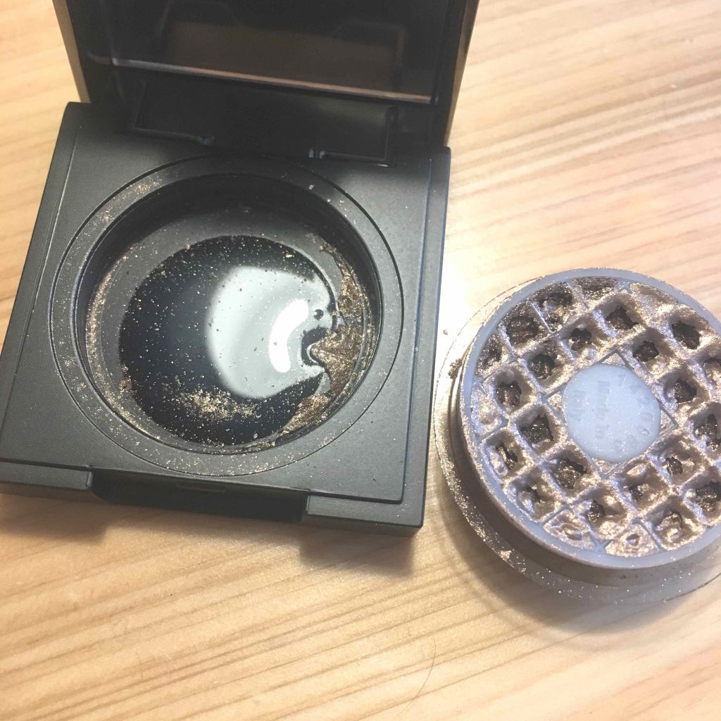 プリズム エアー シャドウ/CLIO/単色アイシャドウを使ったクチコミ(3枚目)