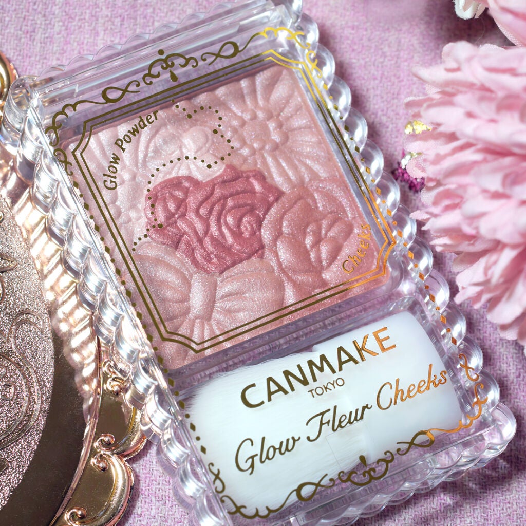 グロウフルールチークス/キャンメイク/パウダーチークを使ったクチコミ(1枚目)