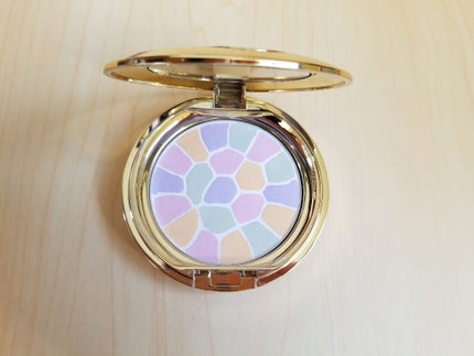 ラ プードル オートニュアンス/Elégance/プレストパウダーを使ったクチコミ(1枚目)