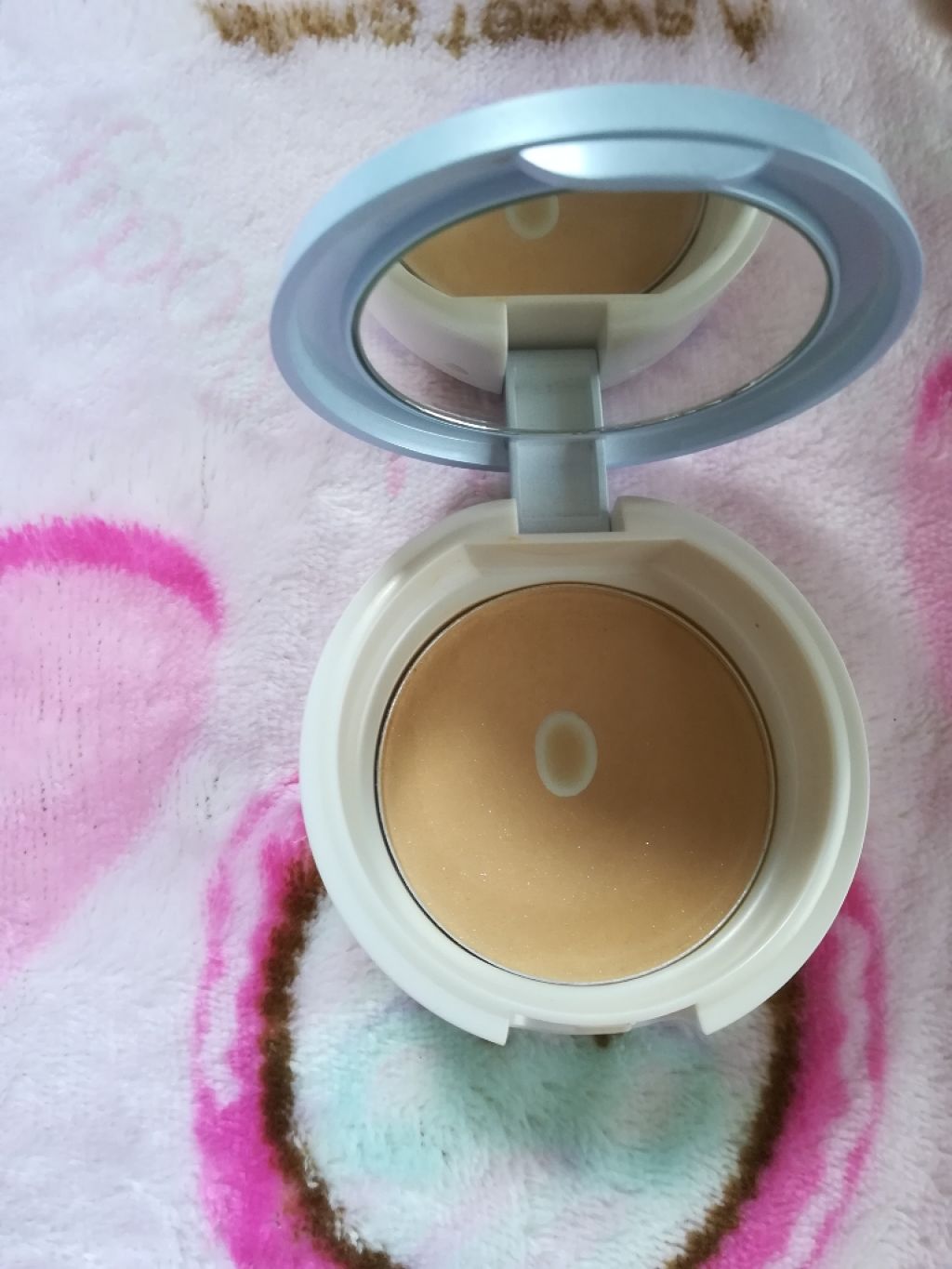 フェイスパウダー ハイカバー ＜キラ肌オークル＞/クリアラスト/プレストパウダーを使ったクチコミ（3枚目）