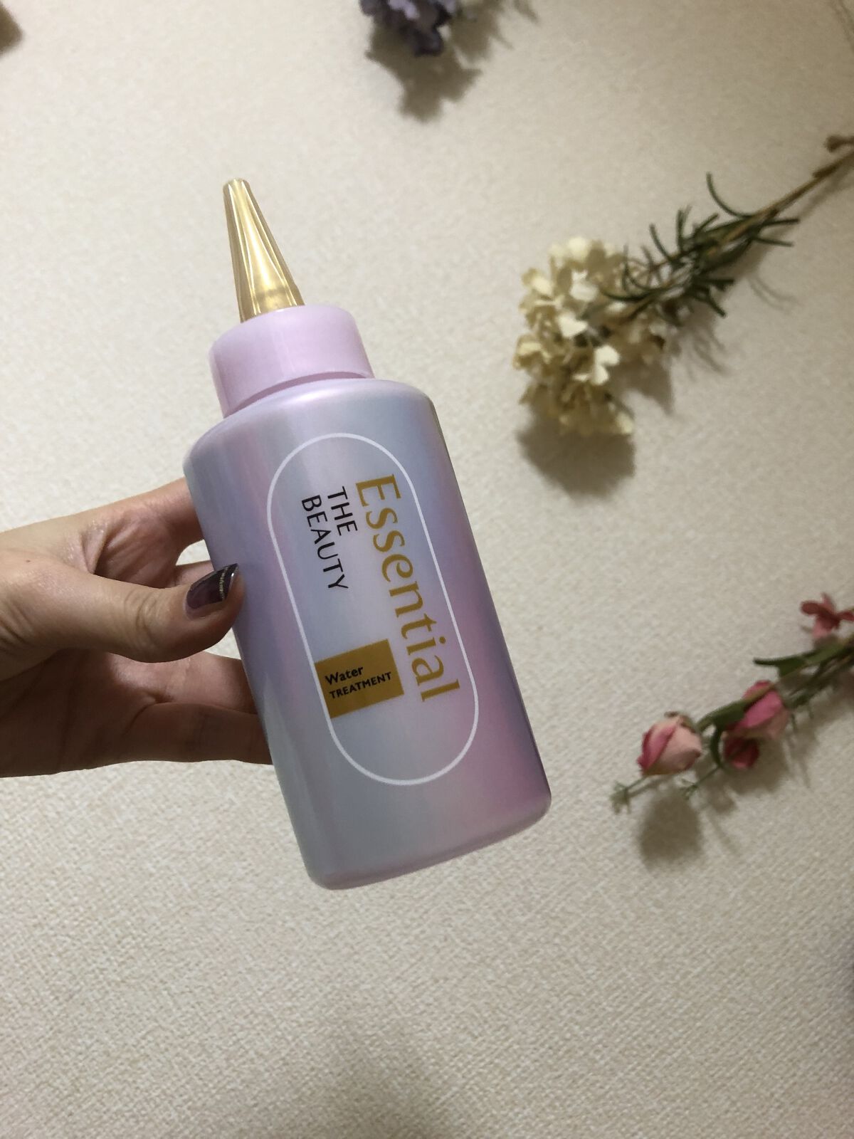 エッセンシャル
髪のキメ美容ウォータートリートメント

🌸🌸🌸🌸🌸🌸🌸🌸🌸🌸🌸🌸🌸🌸🌸🌸

#プレゼントキャンペーン_エッセンシャル

今回提供にて頂きました！☺️

だがしかし、、私の髪には合いませんでした