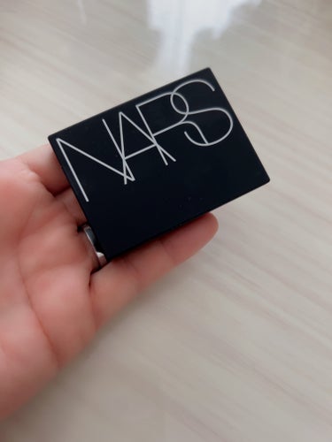 ライトリフレクティングセッティングパウダー　プレスト　N/NARS/プレストパウダーを使ったクチコミ（2枚目）