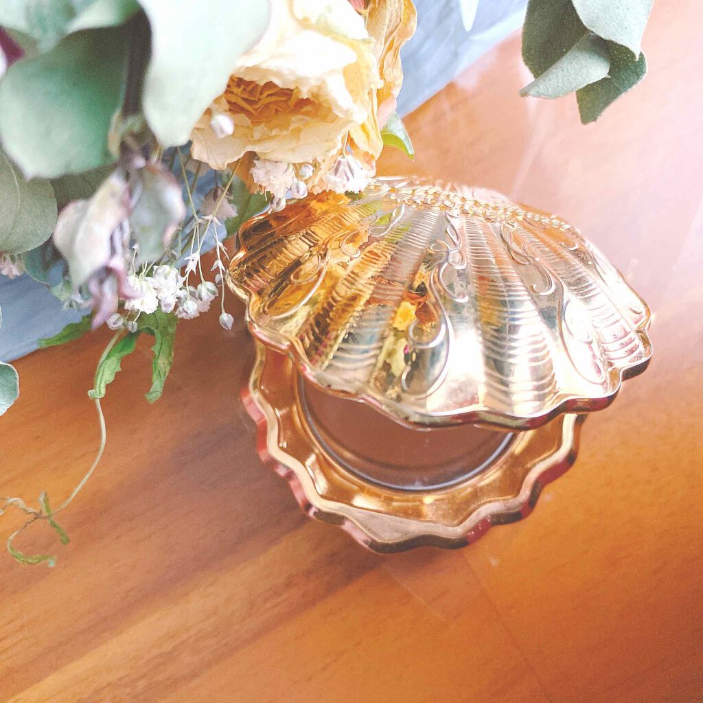 リミテッド エディション パウダー ケース/レ・メルヴェイユーズ ラデュレ/その他化粧小物を使ったクチコミ(1枚目)