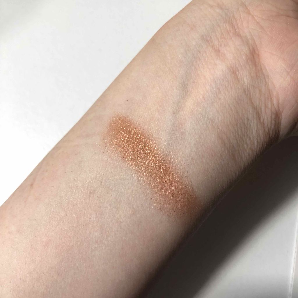 ピグメント/M・A・C/単色アイシャドウを使ったクチコミ（2枚目）