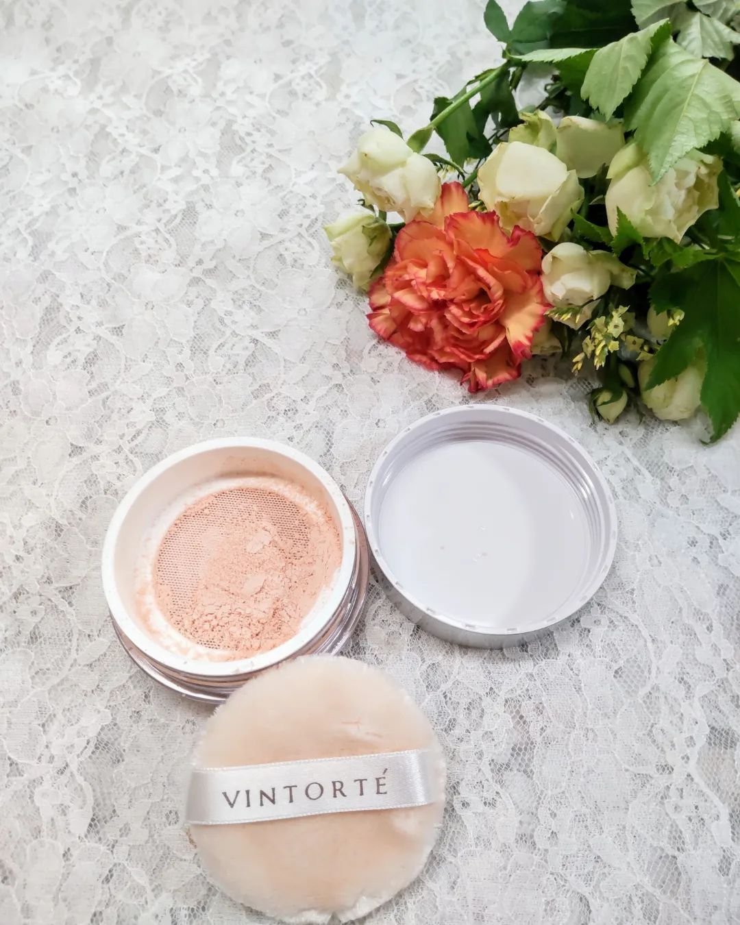 ミネラルUVパウダー/ヴァントルテ/ルースパウダーを使ったクチコミ（2枚目）