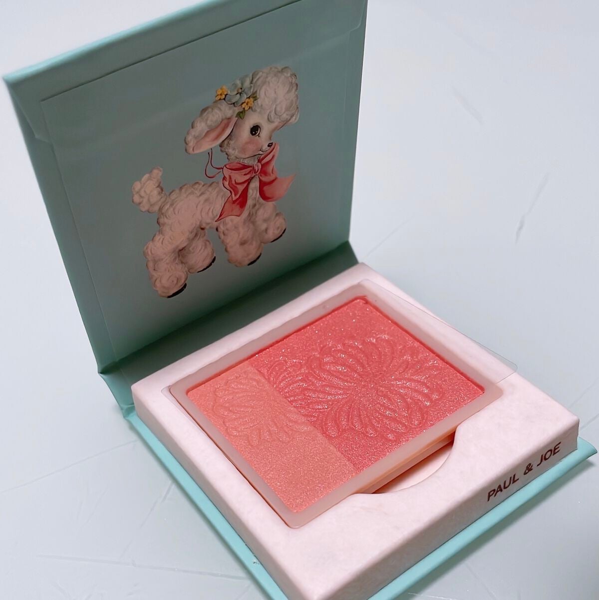 パウダー ブラッシュ/PAUL & JOE BEAUTE/パウダーチークを使ったクチコミ(2枚目)