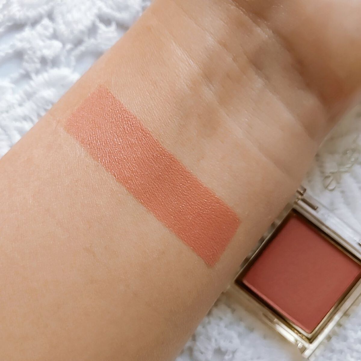 アイプランナー F01 ラストナイト/excel/単色アイシャドウを使ったクチコミ（3枚目）