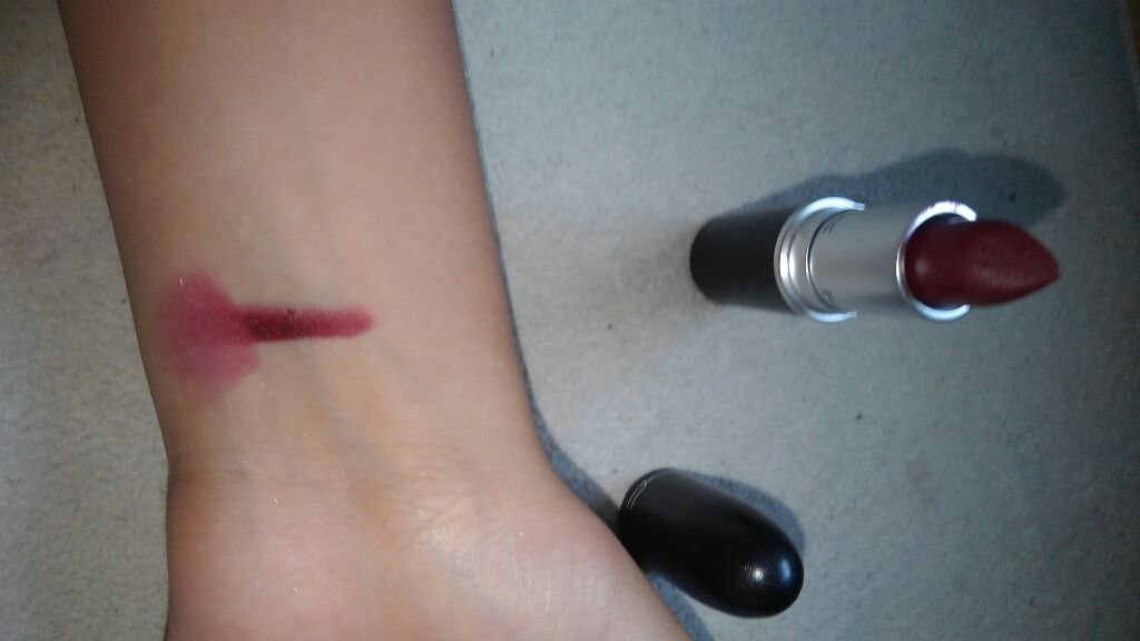 リップスティック/M・A・C/口紅を使ったクチコミ(3枚目)