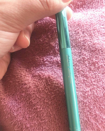 「密着アイライナー」クリームペンシル/デジャヴュ/ペンシルアイライナーを使ったクチコミ(1枚目)