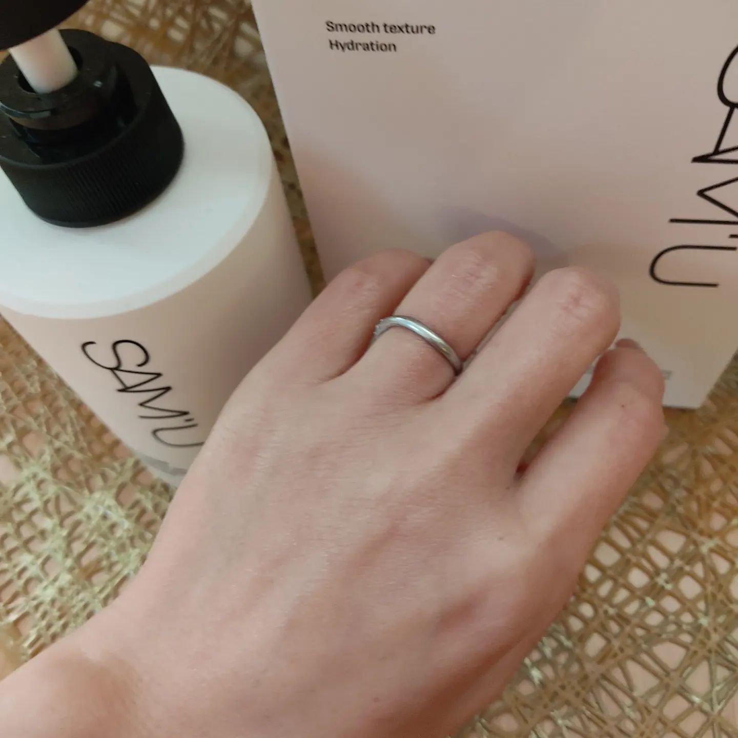 モイスチャーバーストボディクリーム/SAM'U/ボディクリームを使ったクチコミ（3枚目）