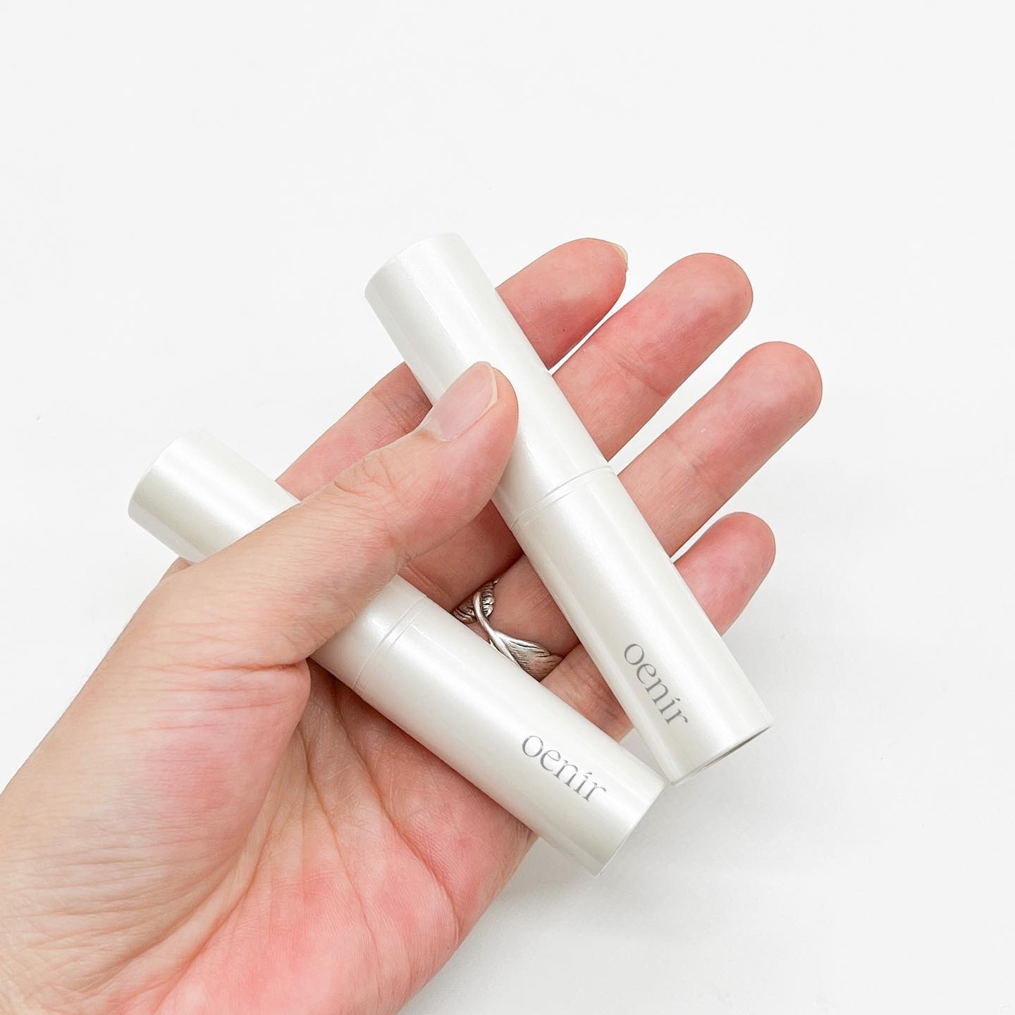 アワーグロウリップ #14 Pluming/oenir/口紅を使ったクチコミ（2枚目）